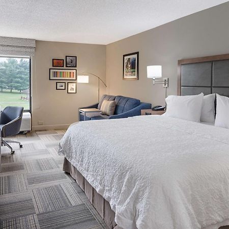 Hampton Inn Covington Va Exterior photo